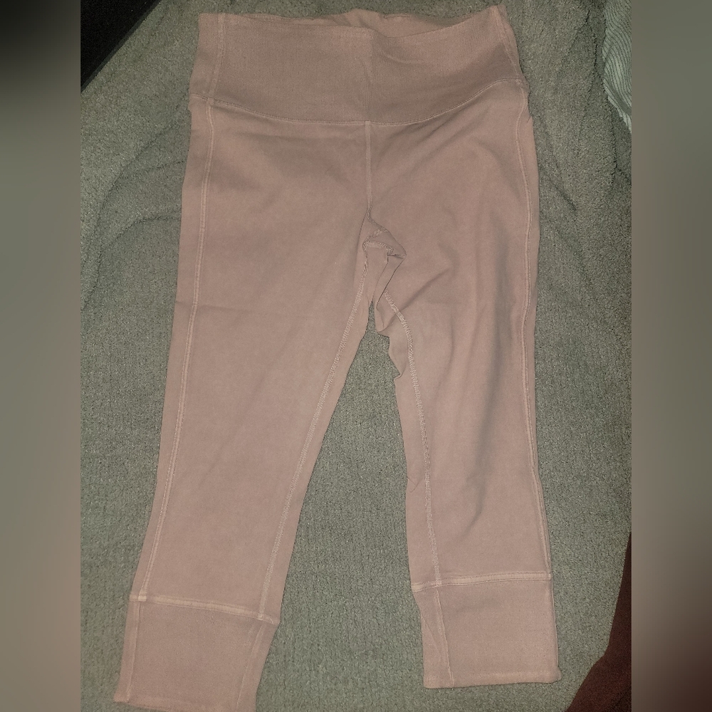 Lululemon Athletica Wunder Under Crop HR 23" Rib Size 12 - Picture 3 of 6